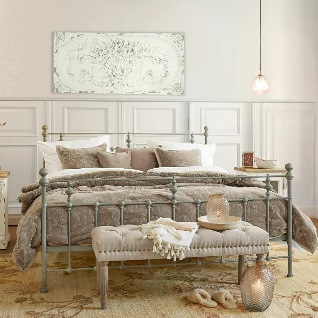 LOBERON Bett Beauvierre New
