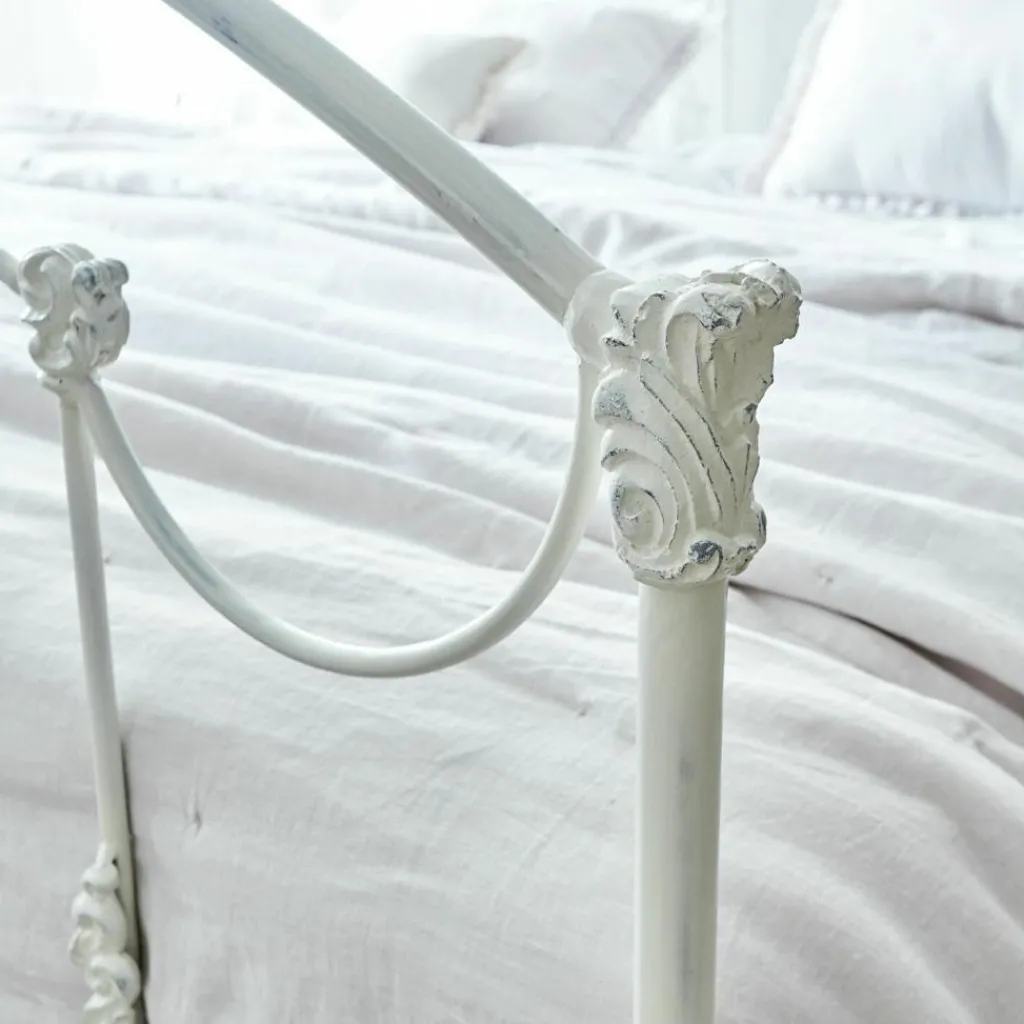 LOBERON Bett Canefield Online