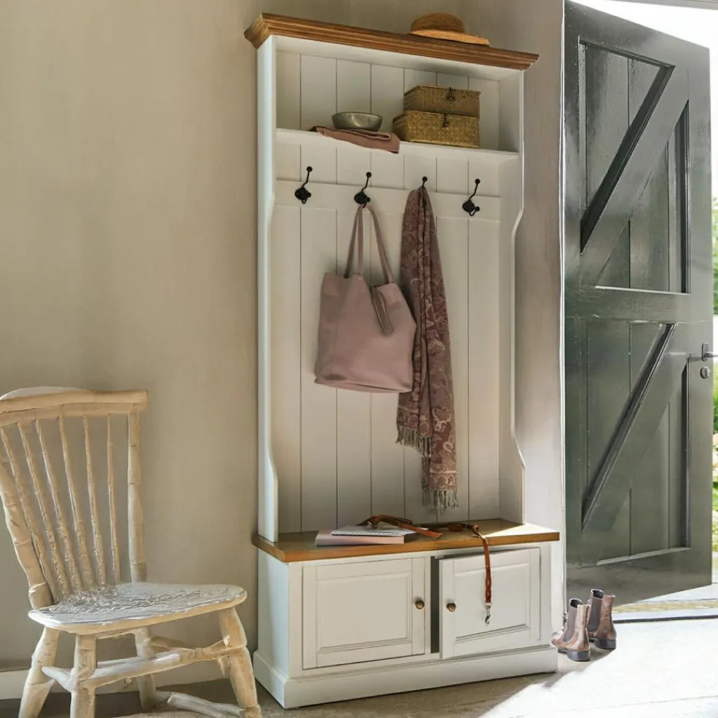 LOBERON Garderobe Colchester