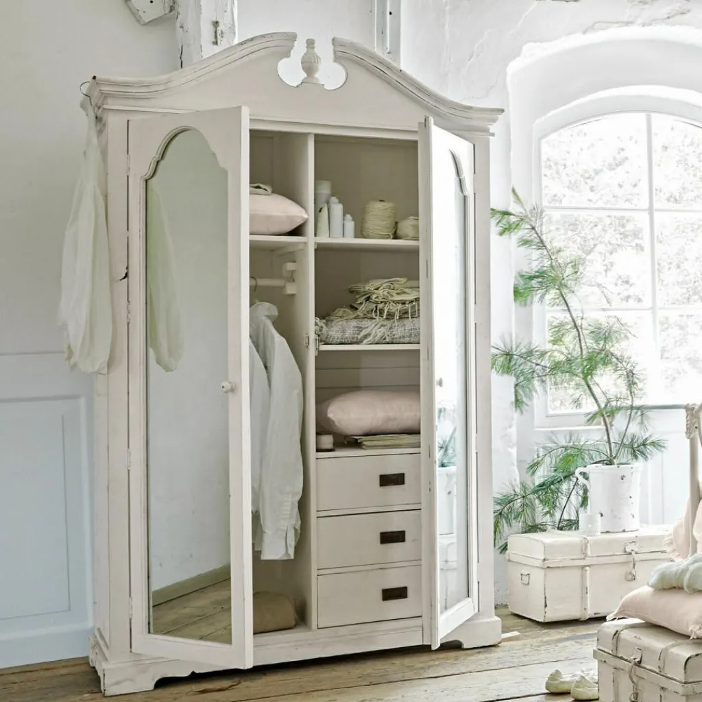LOBERON Kleiderschrank Somerset antikweiß Outlet