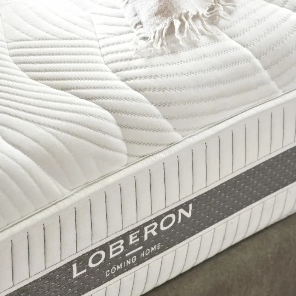 LOBERON Matratze mit Topper 180x200 Raillimont