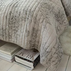 LOBERON Quilt Orrenwyn Hot