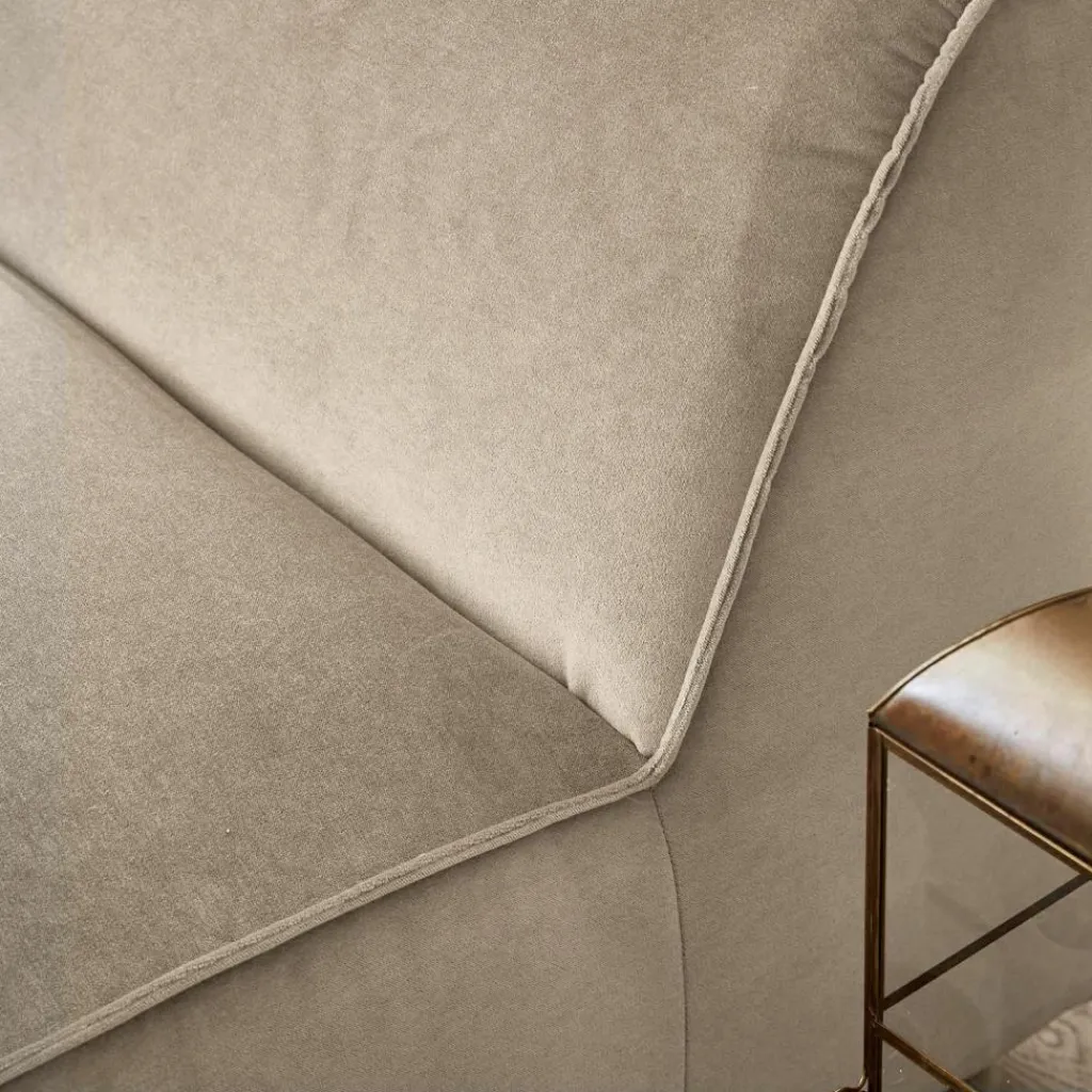 LOBERON Sofa McLean beige Hot