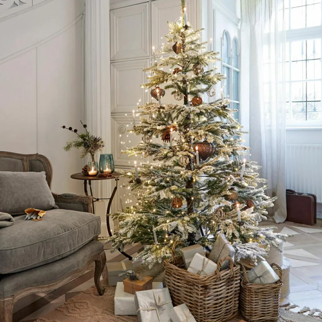LOBERON Weihnachtsbaum Lokossa grün/weiß Clearance